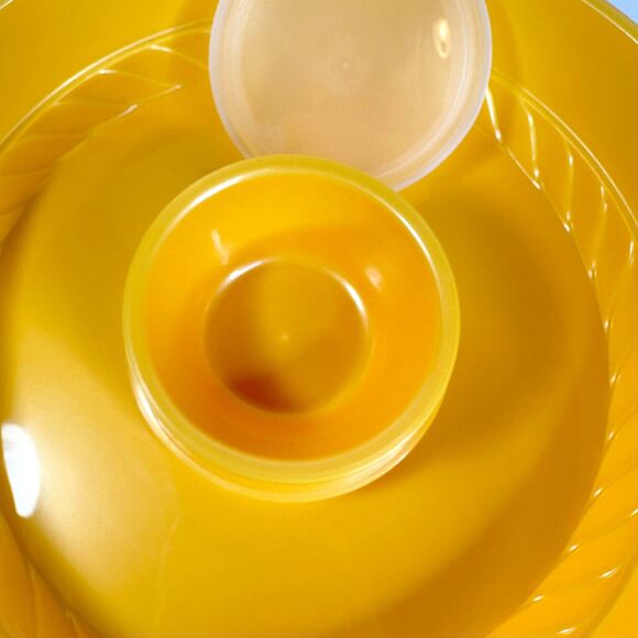 Yellow/Gold PackerWare Round Container with Lid Inner Bowl for Dip with lid - Picture 6 of 9